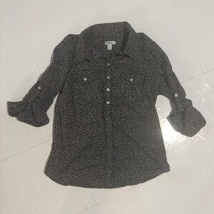 Croft & Barrow women’s button down top – size medium